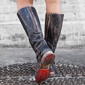 Bed Stu Glaye tall boot 9.5, fits like 8.5 or 9